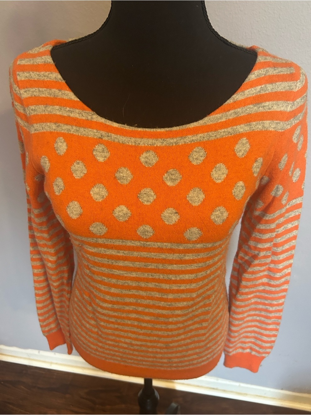 J. Crew Women Vibrant Orange Gray Polka Dot Sweater Size Extra Small